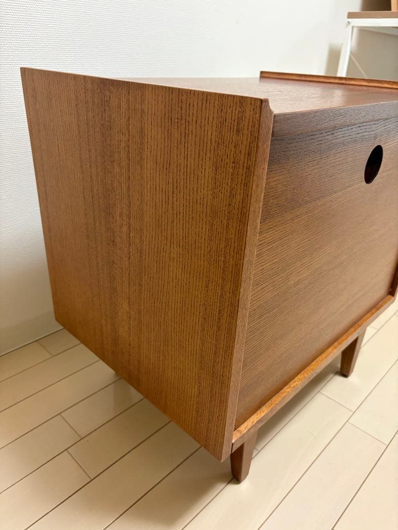 アクメファニチャー　トラッセル ナイトスタンド　引き出し付き