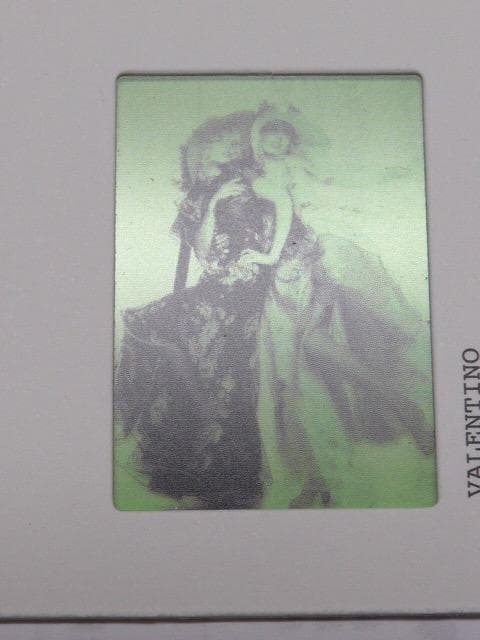 ヴァレンチノのイベント、ランデブーのアートボックスです - メルカリ