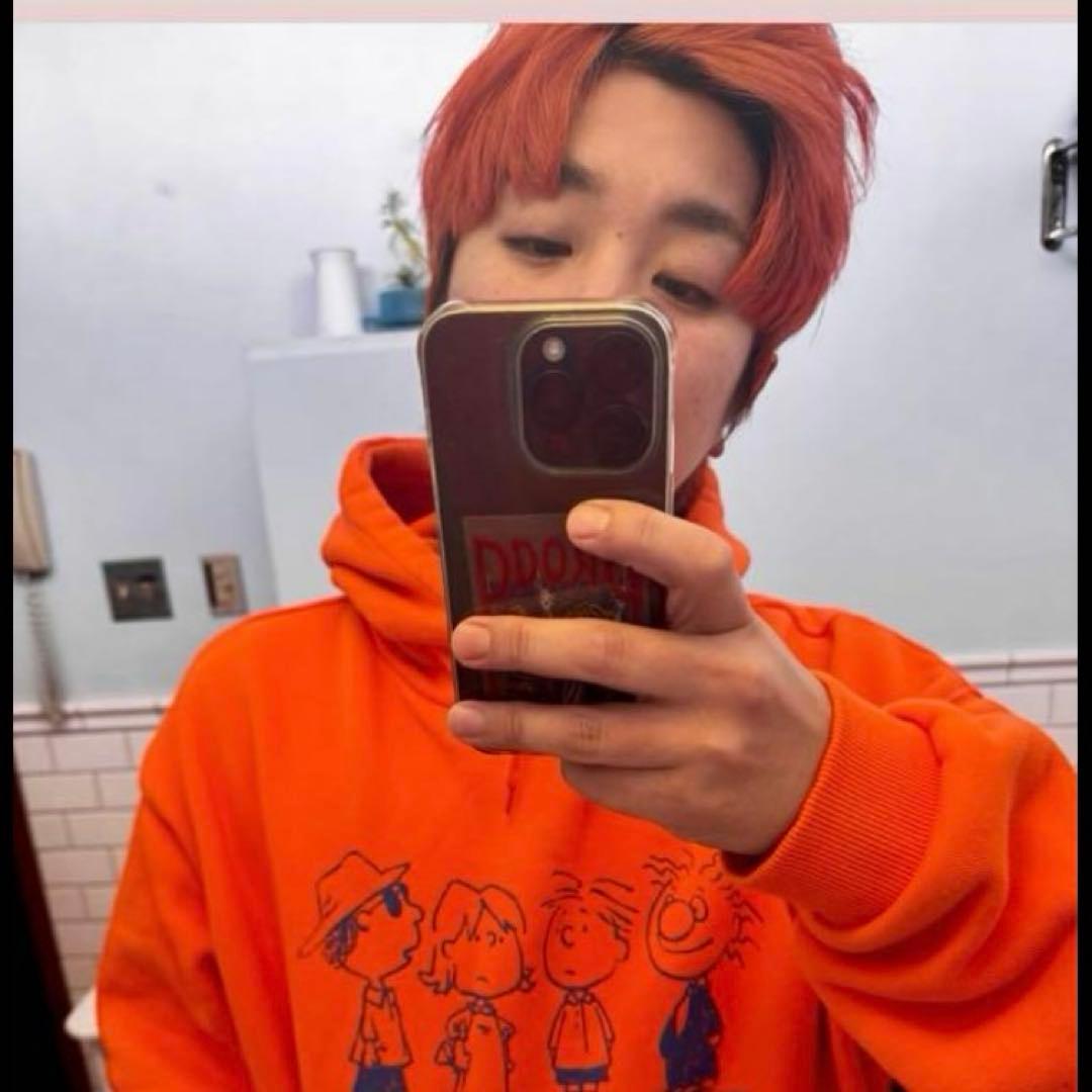 セカオワ深瀬 ⭐︎ オレンジパーカー - メルカリ