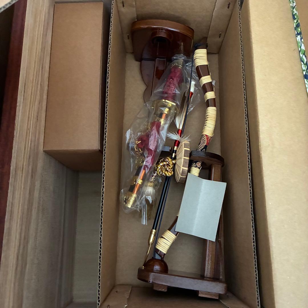 新品！吉徳大光 五月人形 正絹 兜床飾り 桐箱 アヤメ オルゴール付