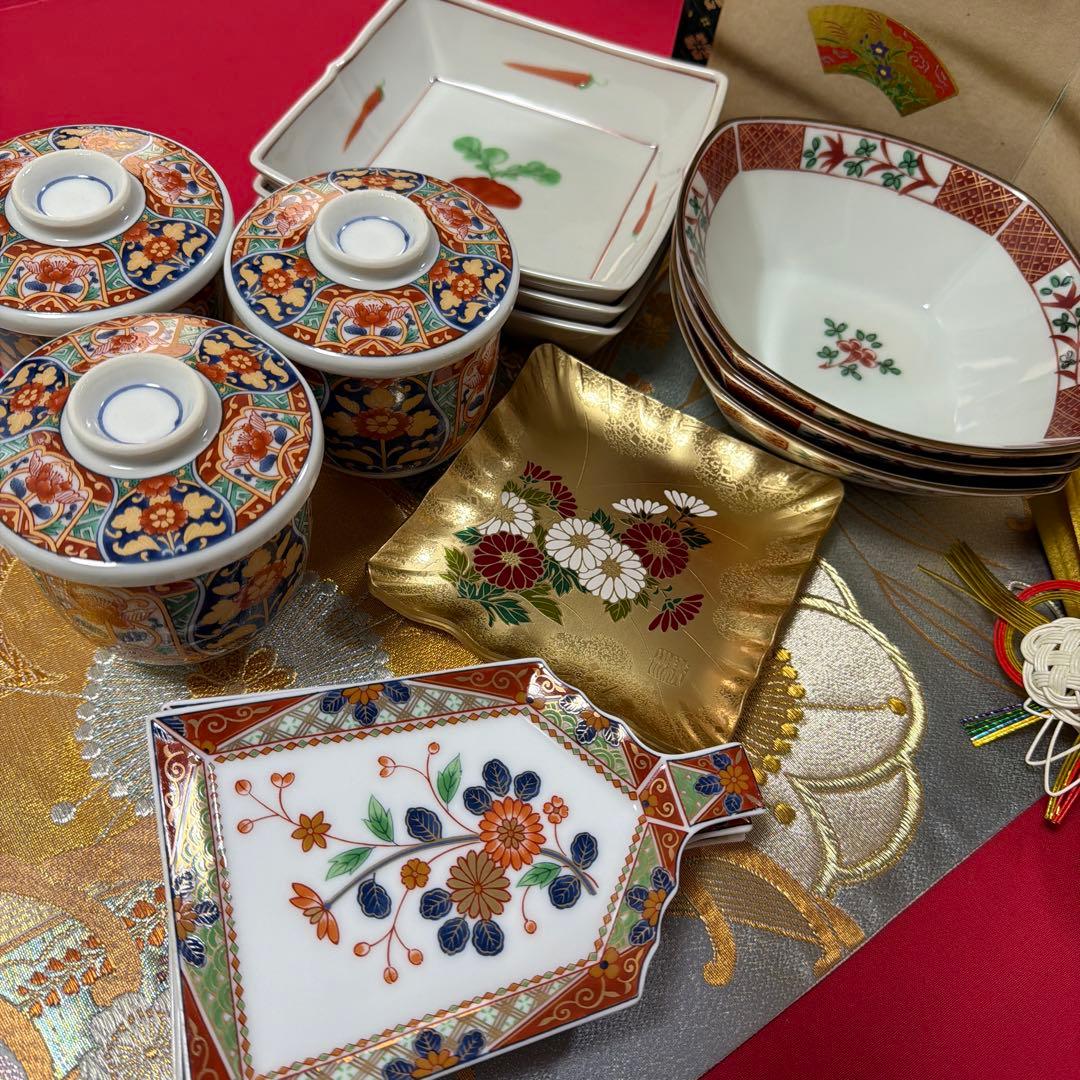 ミリ　12/26から28まで発送❌ たち吉赤絵2種　庫山窯　No.4-37