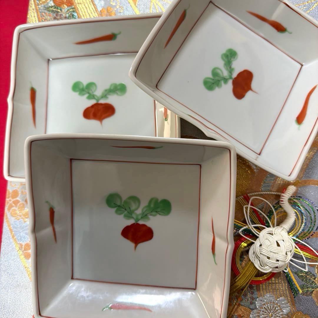 ミリ　12/26から28まで発送❌ たち吉赤絵2種　庫山窯　No.4-37