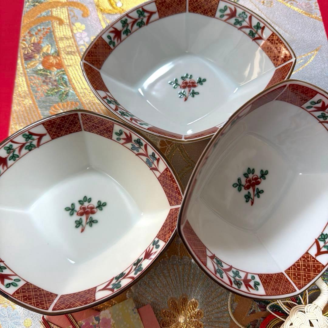 ミリ　12/26から28まで発送❌ たち吉赤絵2種　庫山窯　No.4-37