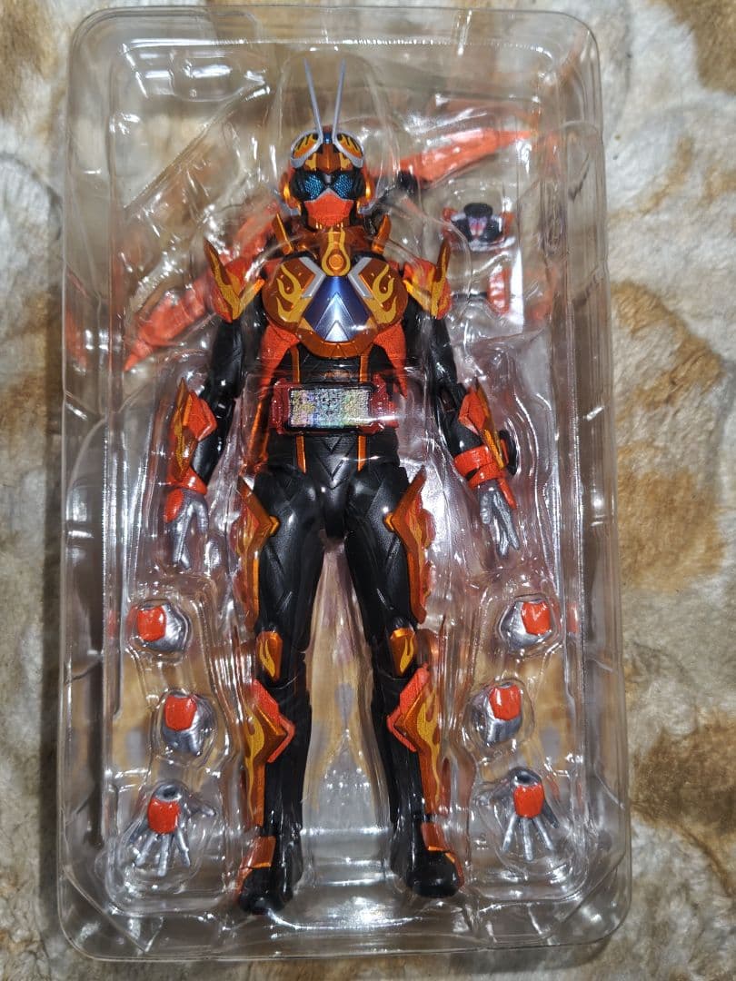 S.H.Figuarts 仮面ライダーガッチャード デイブレイク