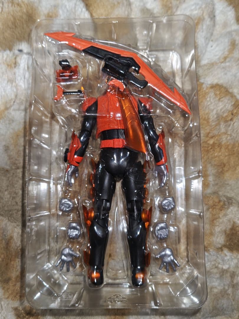 S.H.Figuarts 仮面ライダーガッチャード デイブレイク