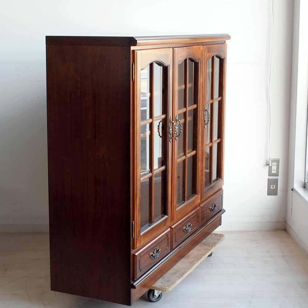 カリモク コロニアル サイドボード ガラスキャビネット ZR24255