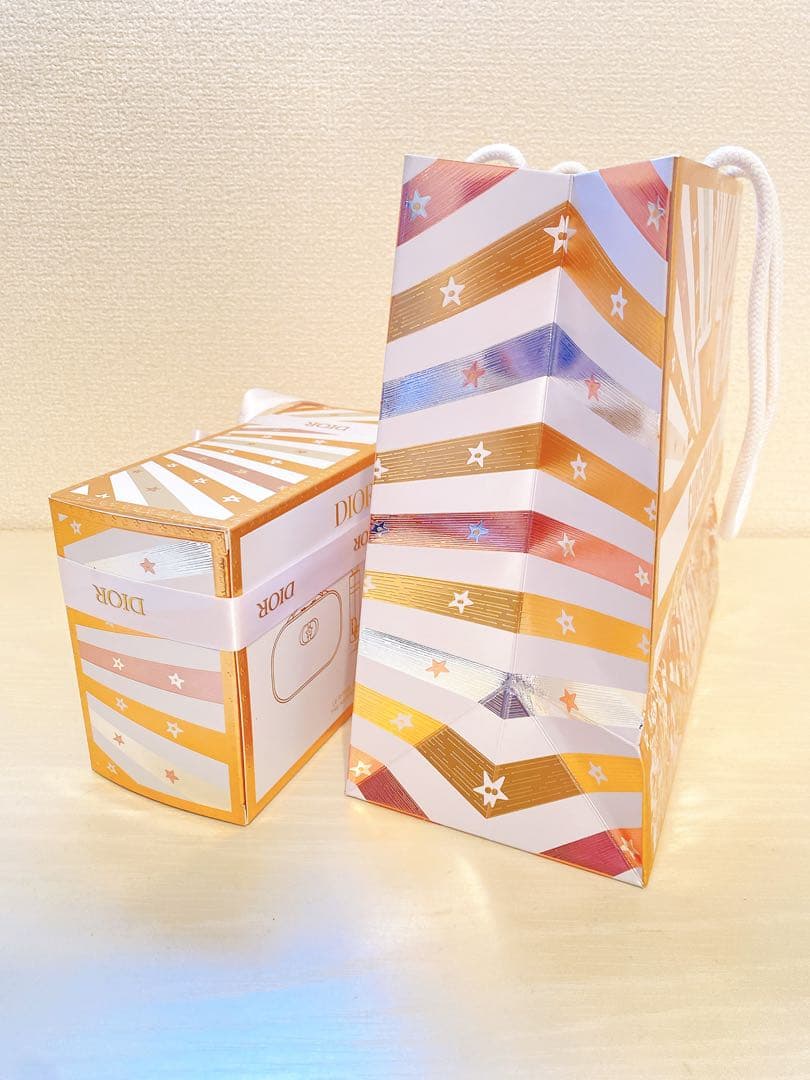 【新品】ディオール ホリデー オファー (限定品) ショッパー付き