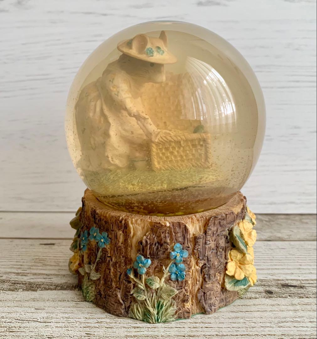 ミセストードフラックス スノードーム ブランブリーヘッジ 置物 フィギュリン