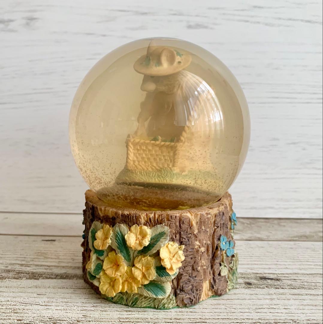 ミセストードフラックス スノードーム ブランブリーヘッジ 置物 フィギュリン