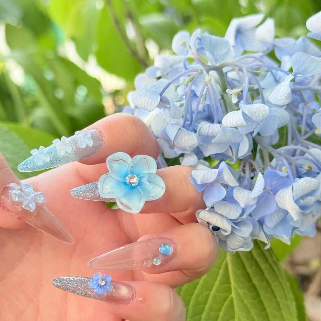 ハイビスカスネイルパーツランダム選べます