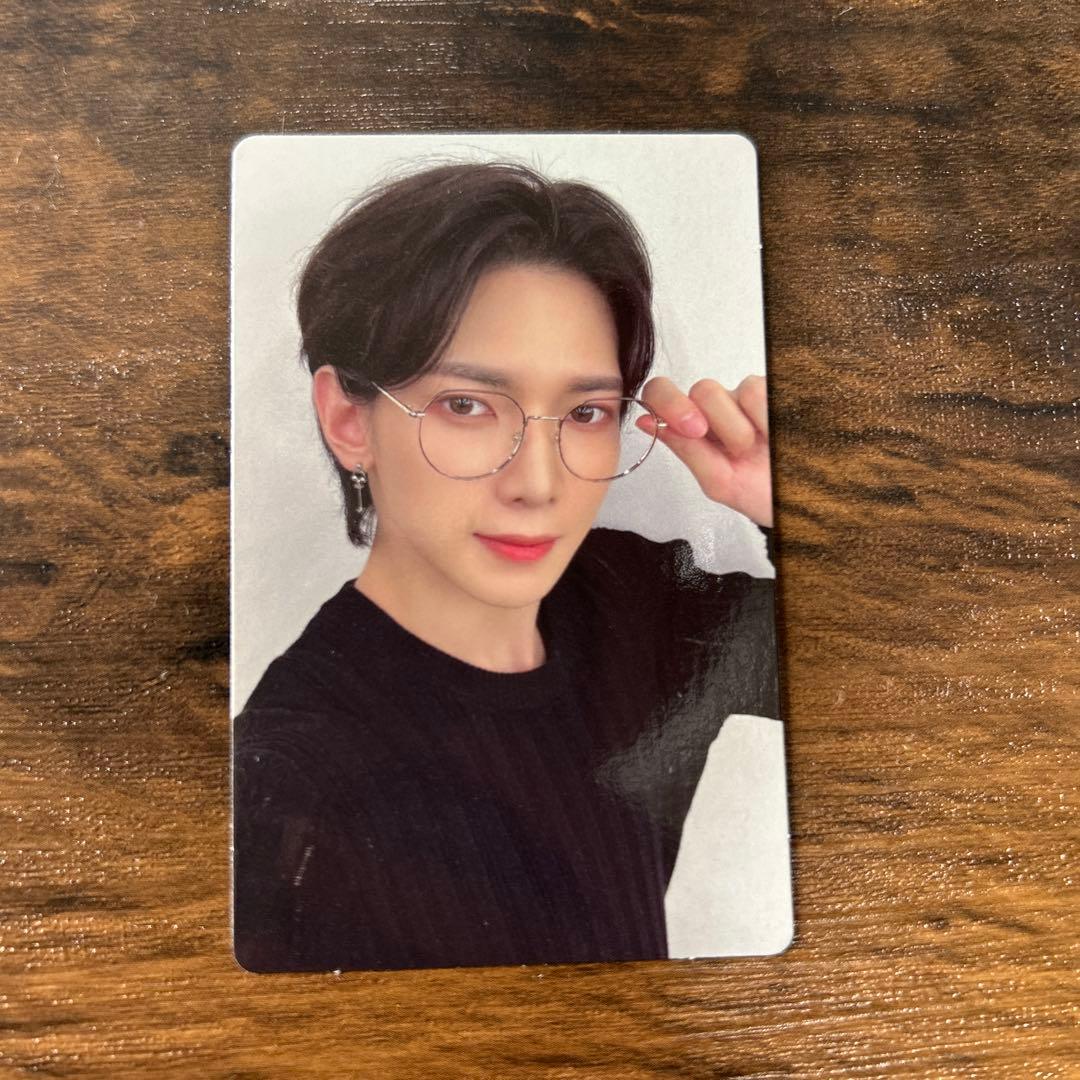 ATEEZ ヨサン トレカ US限定 hello82 メガネ - メルカリ