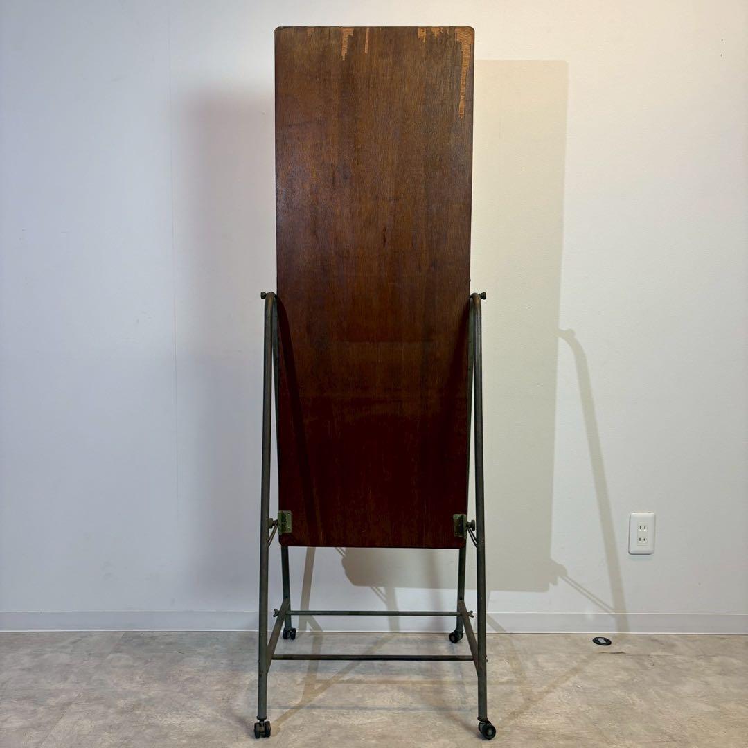 鏡　姿見　アンティーク　アイアンフレーム　シャビーな姿見　アパレル　店舗什器