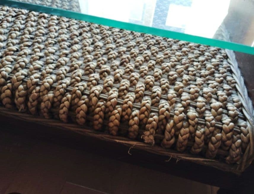 テレビ、テレビ台、ソファー、テーブルセット