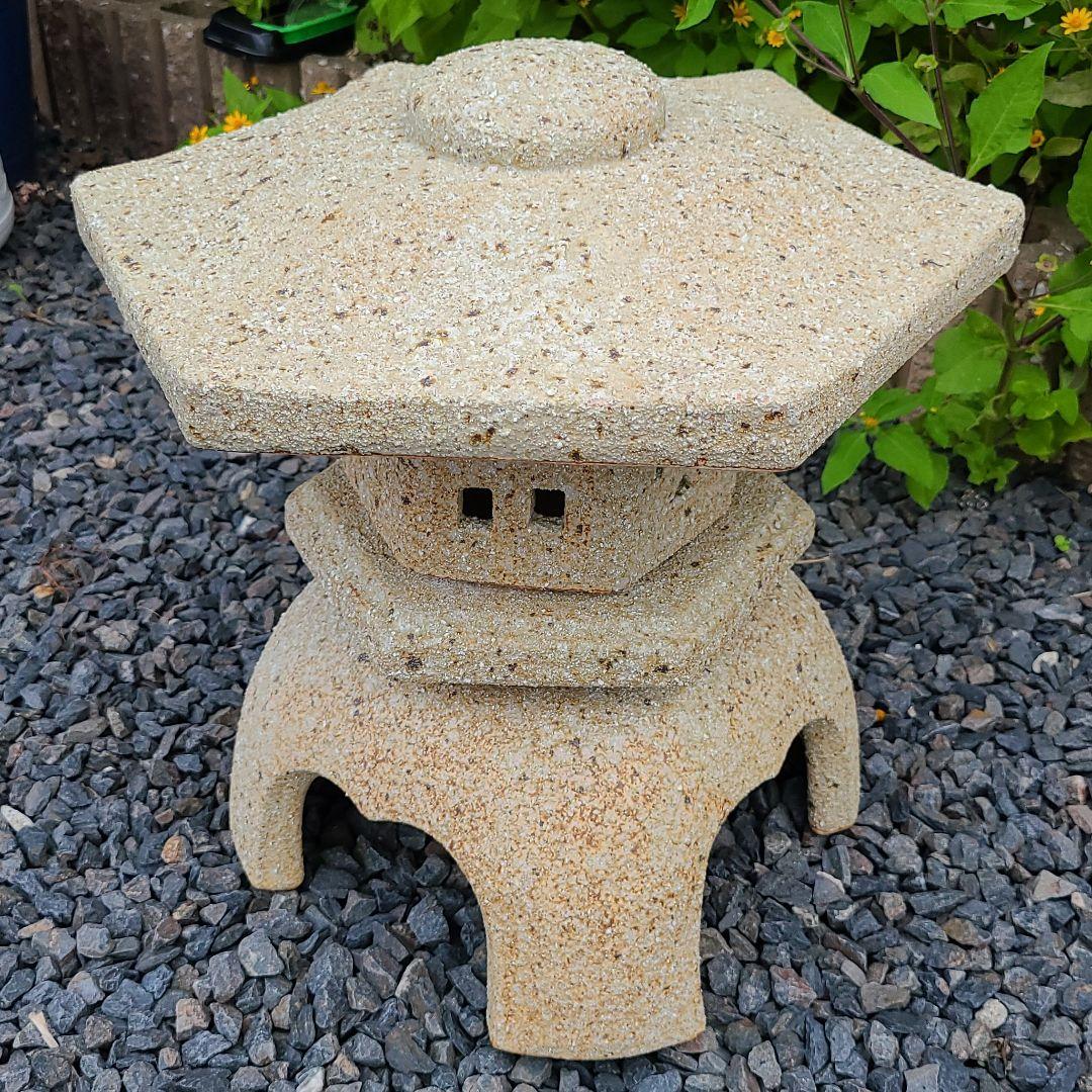 信楽焼陶器 置物 雪見灯籠  高さ４２cm