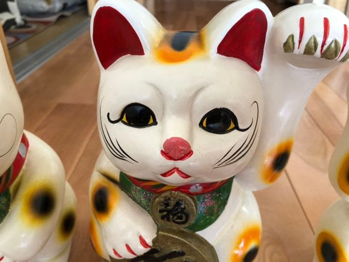 招き猫3体おまけ付き