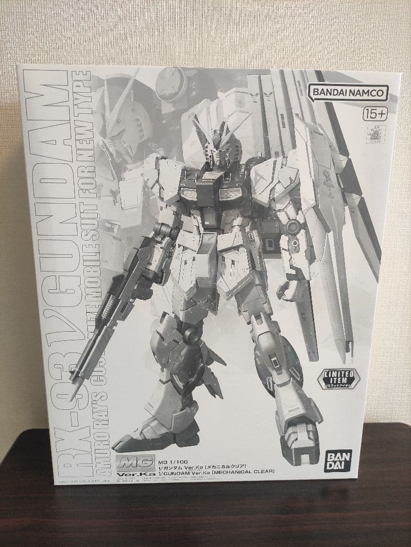 4点 MG 1/100 サザビーと νガンダムVer.Ka [メカニカルクリア] - メルカリ