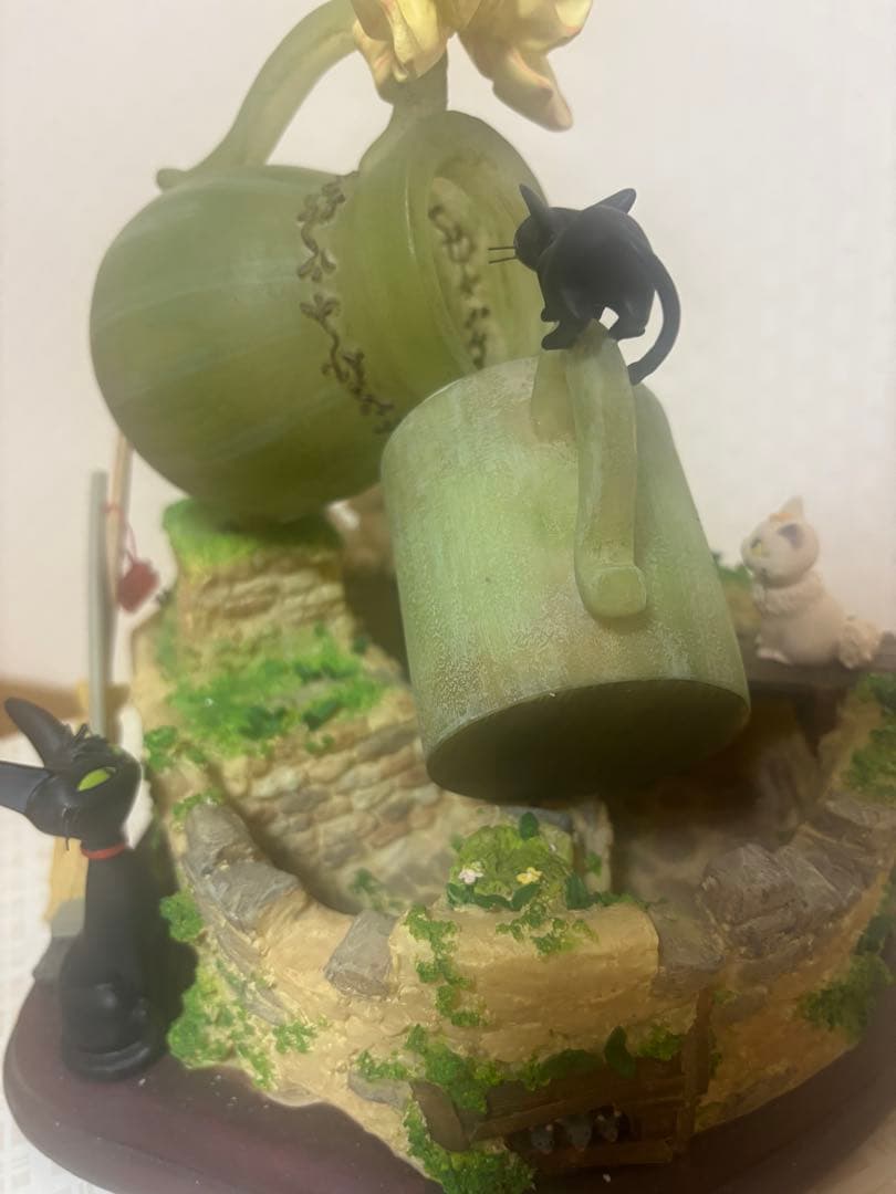 スタジオジブリ　魔女の宅急便　ウォーターガーデン　置物