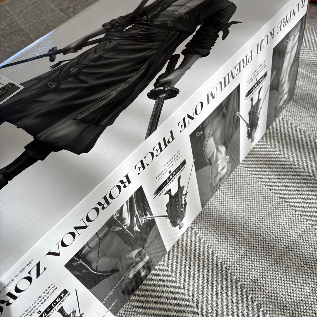 ワンピース　ONE PIECE バンプレくじ　ゾロ　C賞　メタリック