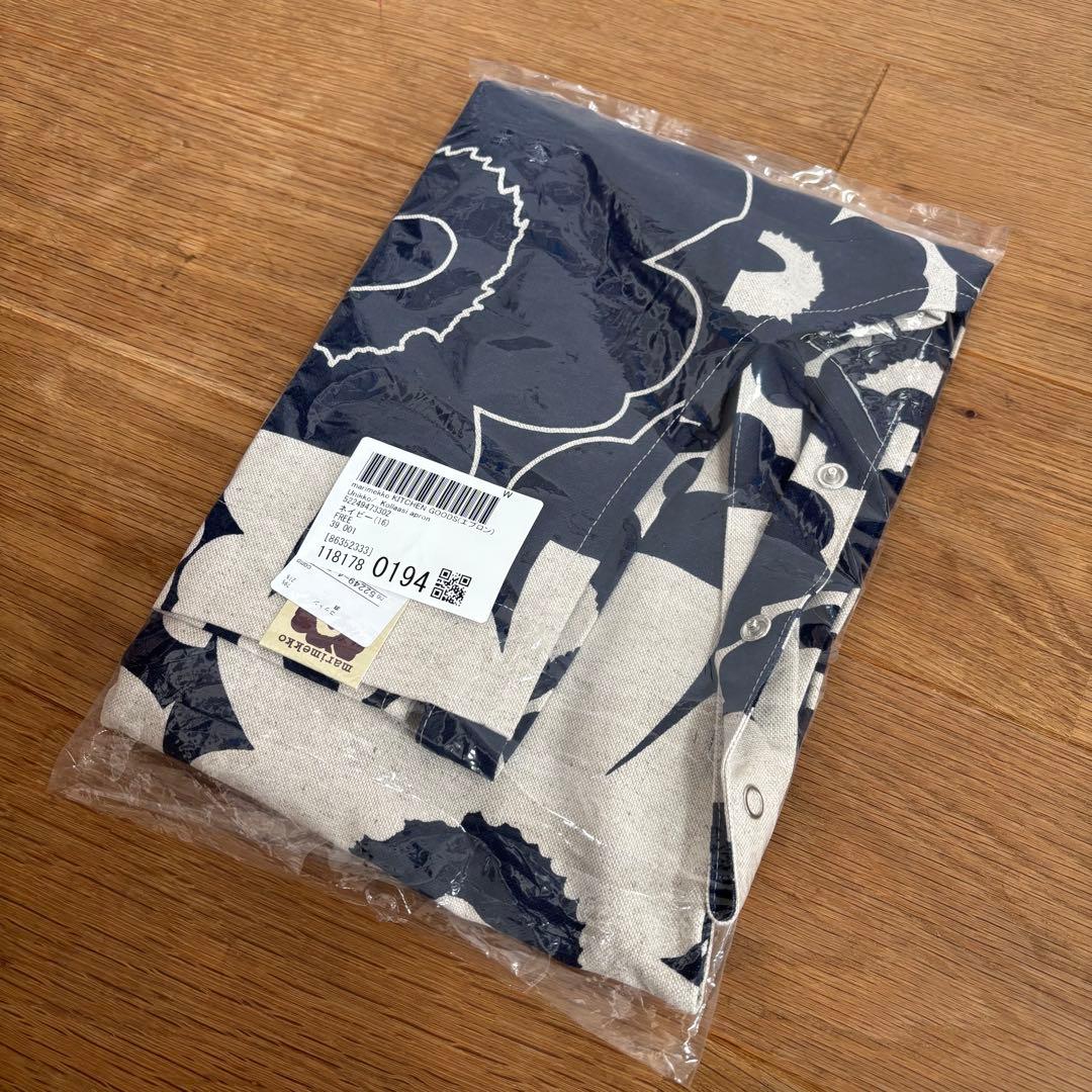 【大当たり柄】マリメッコ エプロン 60周年限定 ウニッコ 60th ネイビー