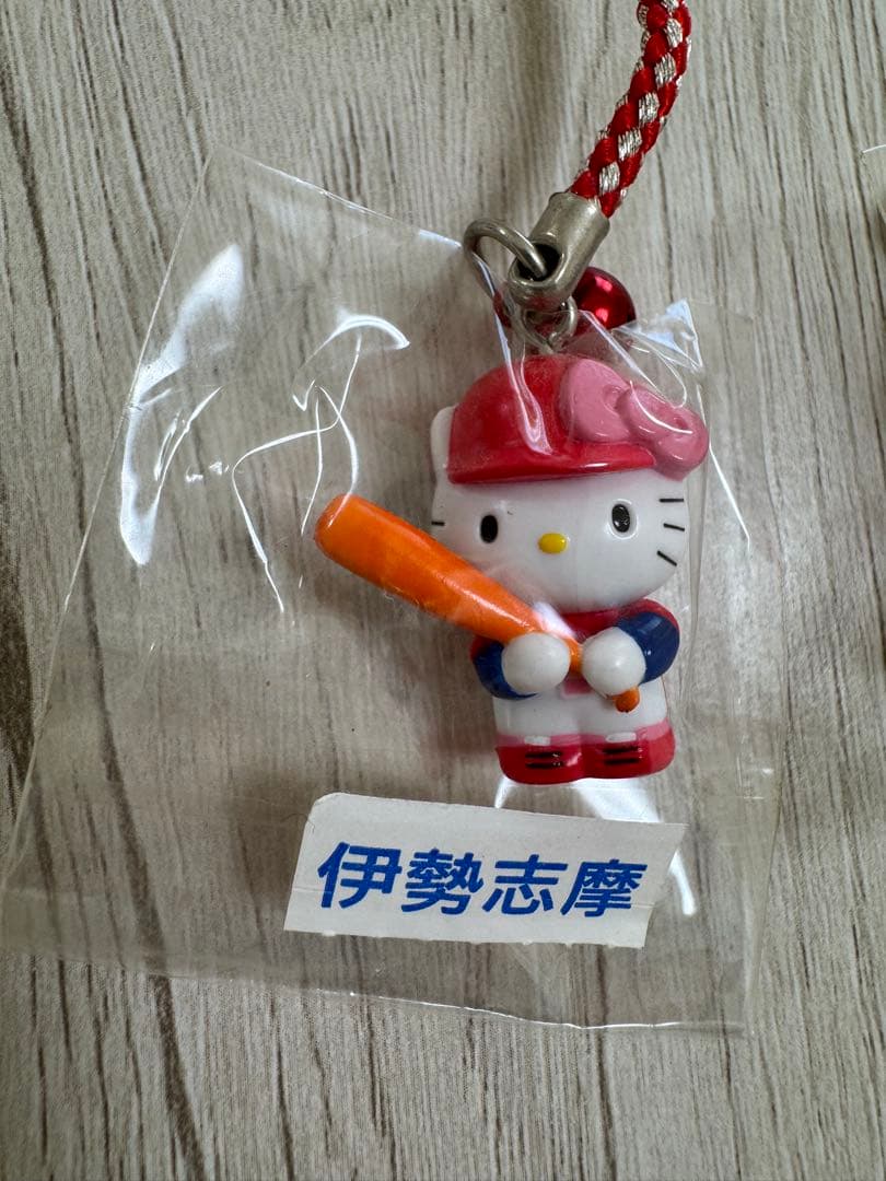 希少激レア ご当地キティ 体育会系　野球　バレーボール　サッカー　まとめ　3個