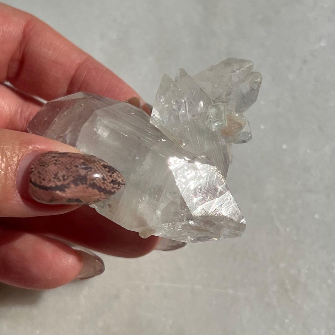 アポフィライト