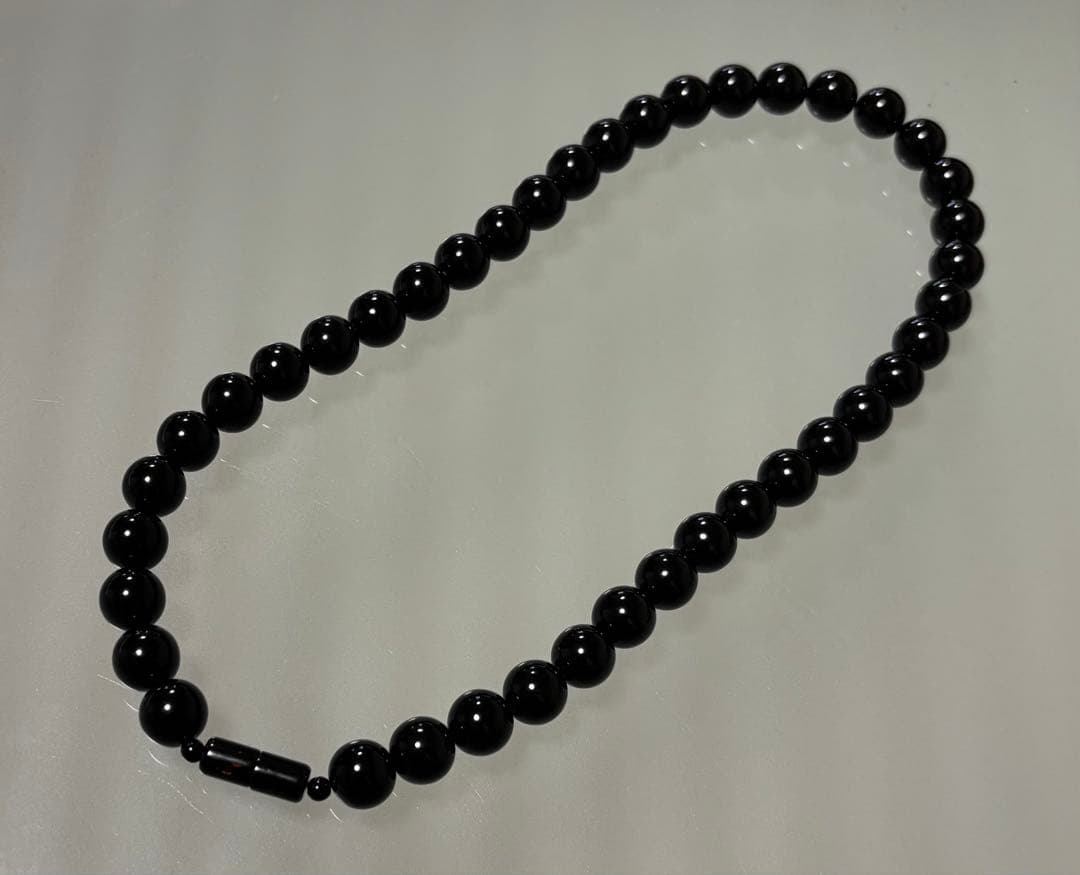 天然黒珊瑚ネックレス（大玉１０mm珠）鑑別書付き⑦