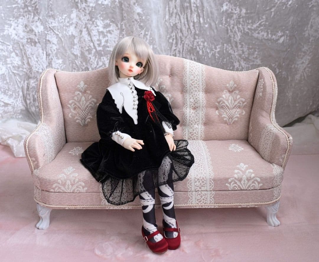 ドール用1/4サイズ ウィングチェア3人用 ピンクレース ソファ