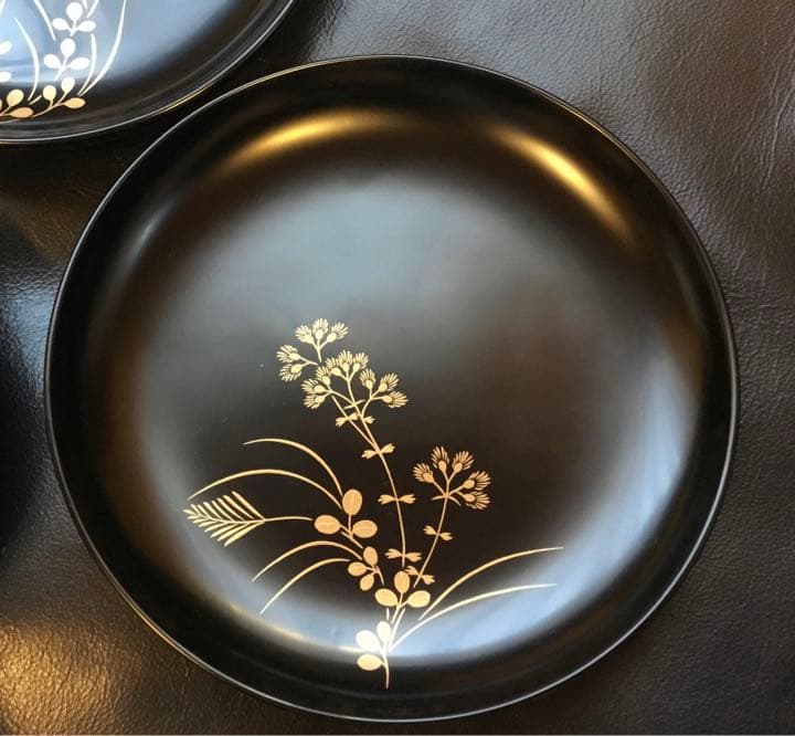 逸品　越前塗　越前漆器　天然木　手塗り本漆塗り　蒔絵　木製　５枚　未使用