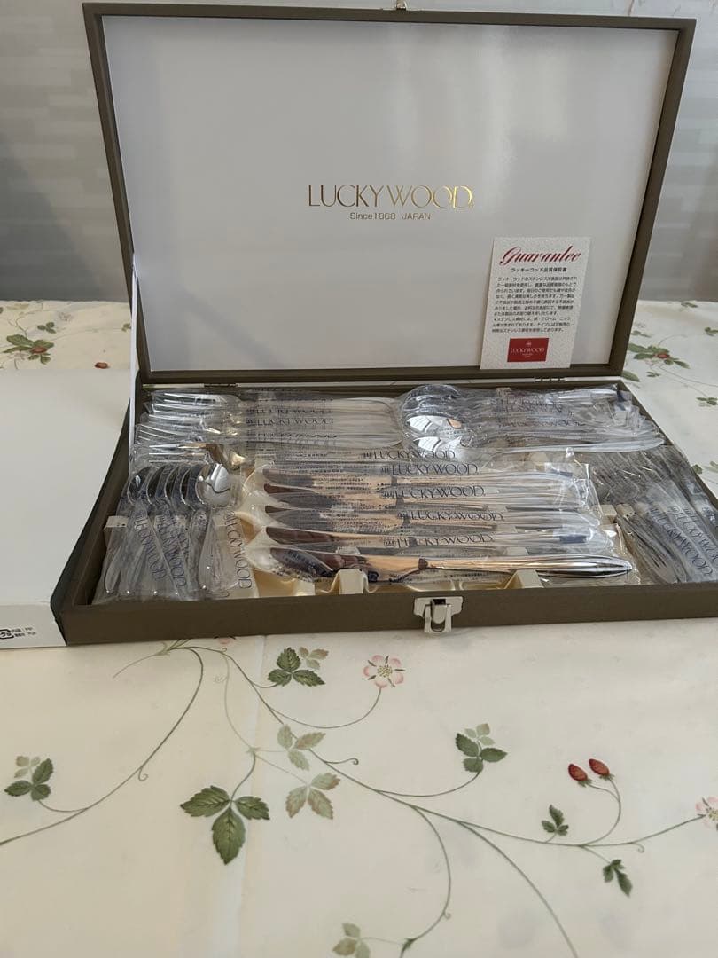 LUCKY WOOD カトラリーセット 25本セット