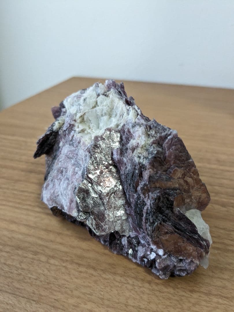 レピドライト原石