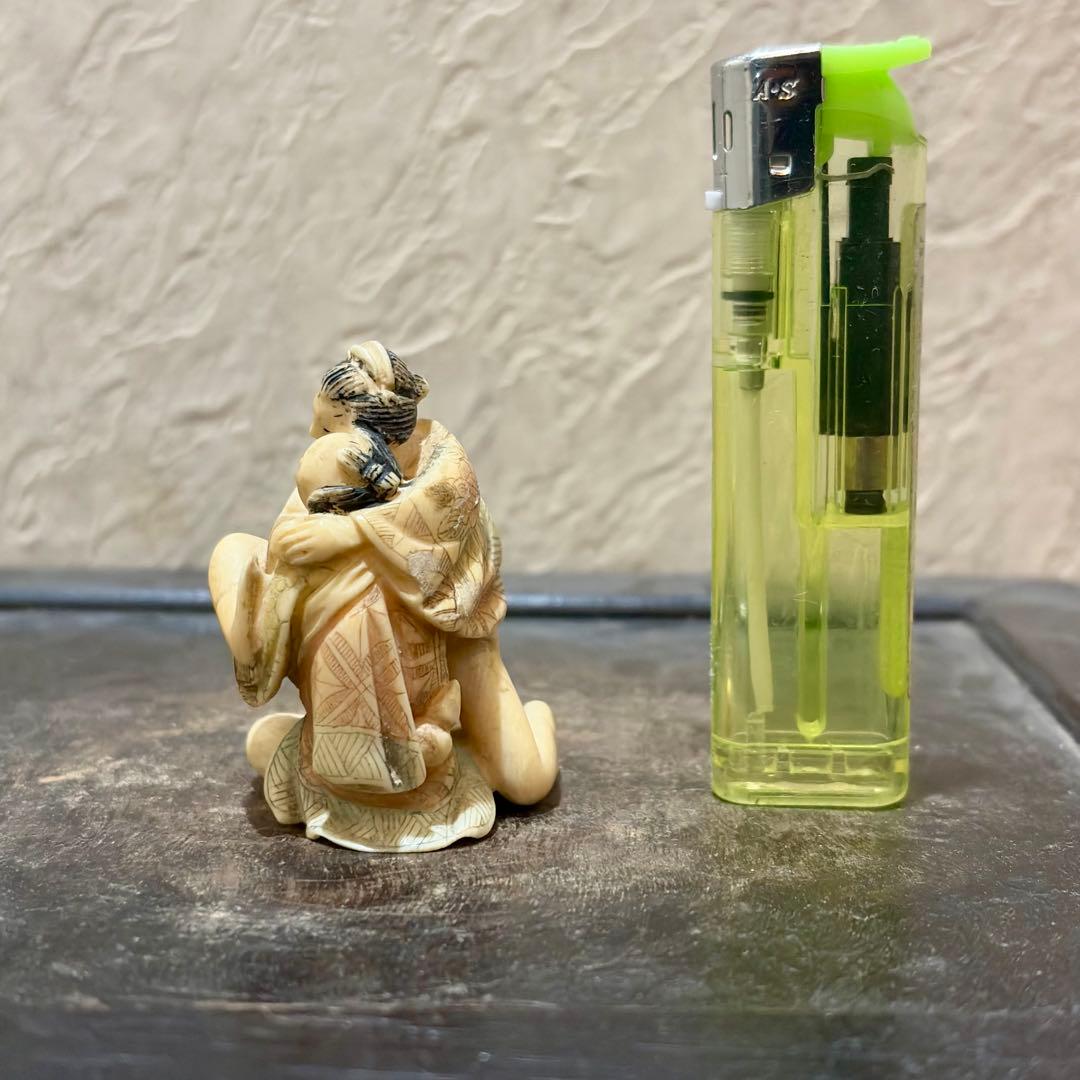 根付　春画　時代物　天然素材　アンティーク　骨董　古美術　レトロ　盆栽　真柏　松