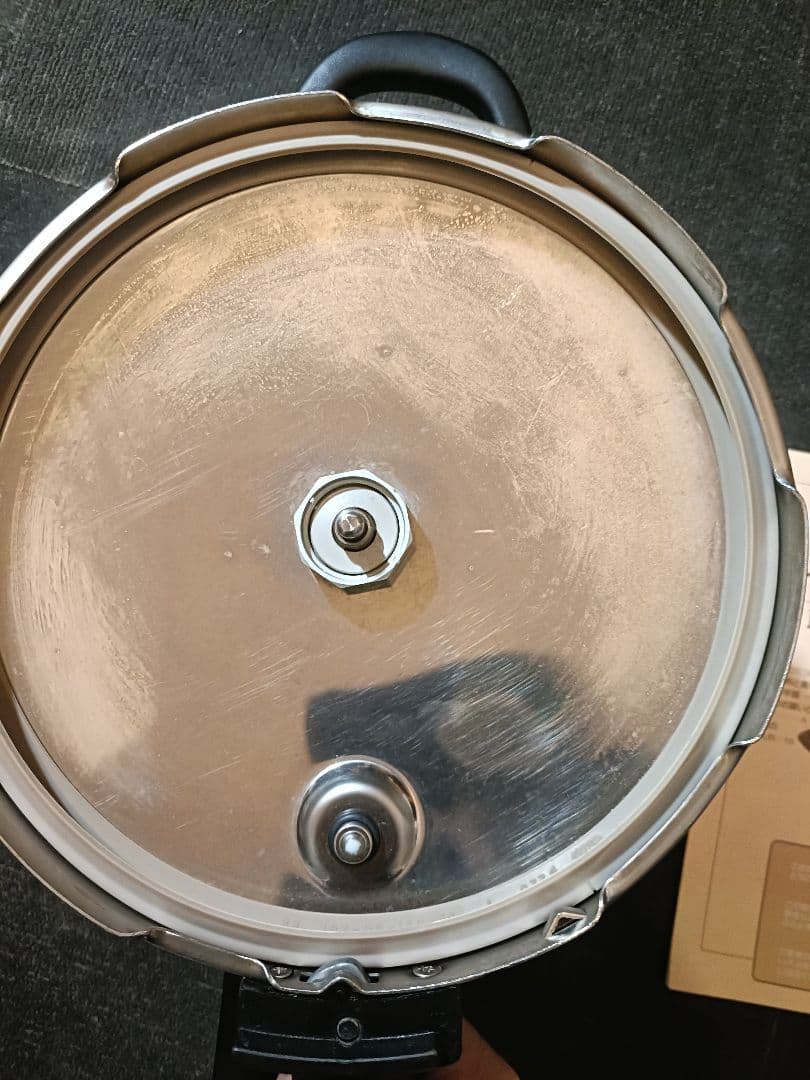 定価約4.5万円フィスラーロイヤル 圧力鍋 4.5L ドイツ製 CookStar