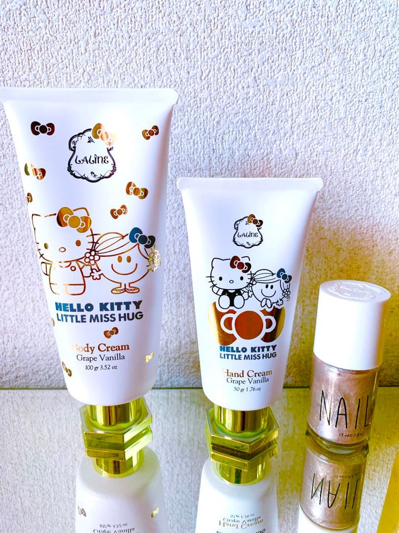 Laline ラリン ハローキティ リトルミスハグ　HelloKitty