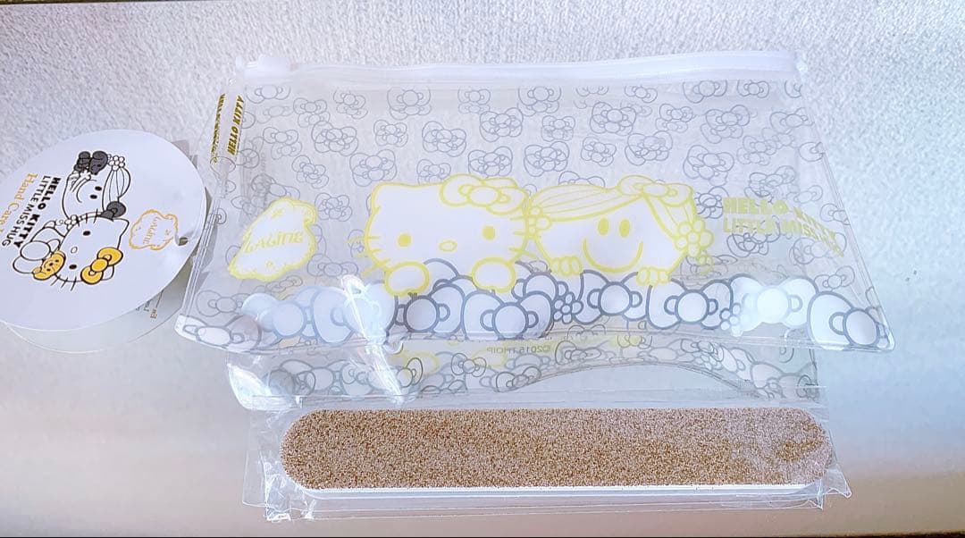 Laline ラリン ハローキティ リトルミスハグ　HelloKitty