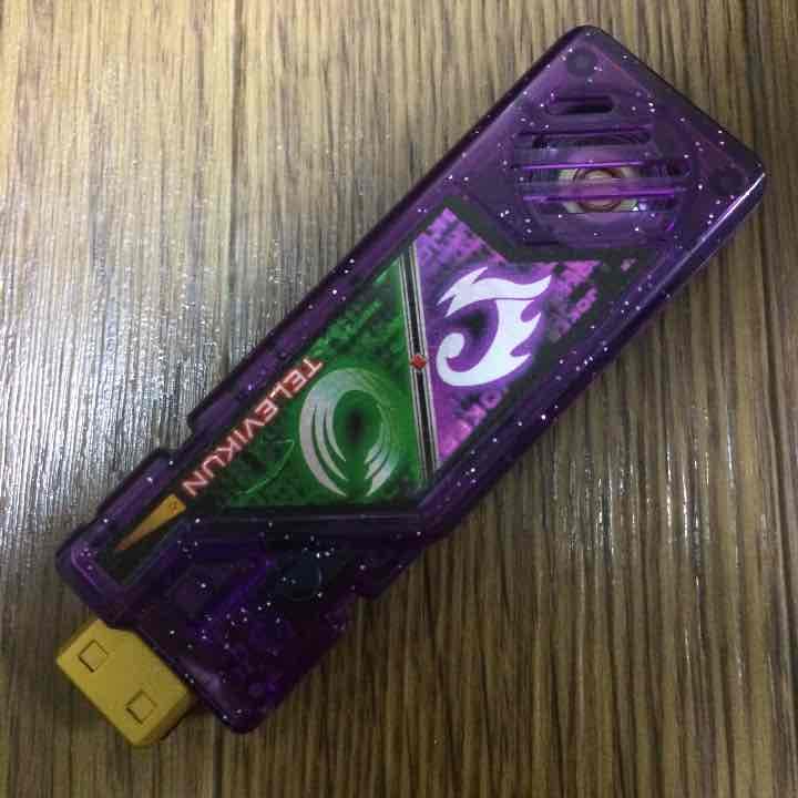 仮面ライダーW 「特製サイクロンジョーカーメモリ」 - メルカリ