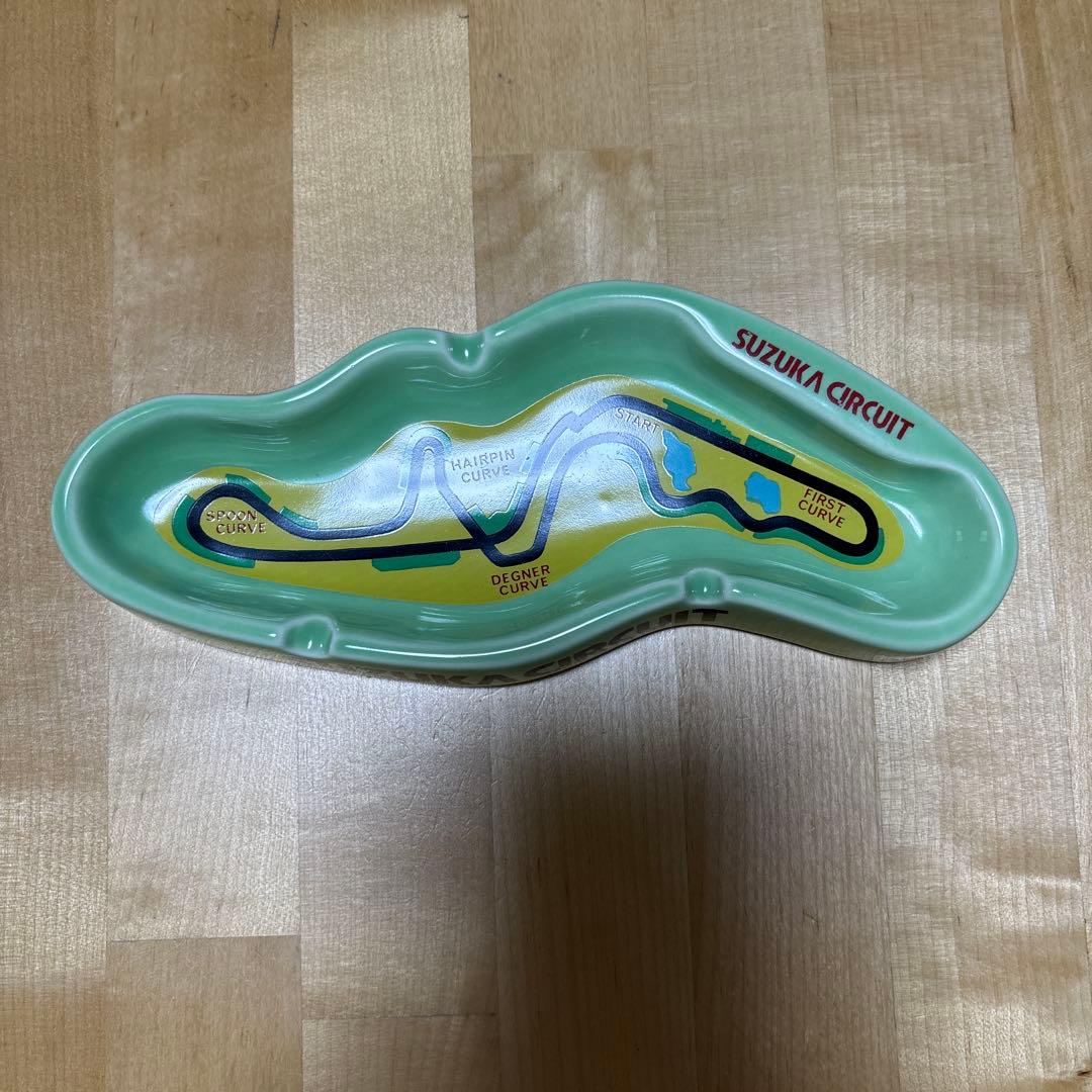 鈴鹿サーキット　灰皿　箱付き