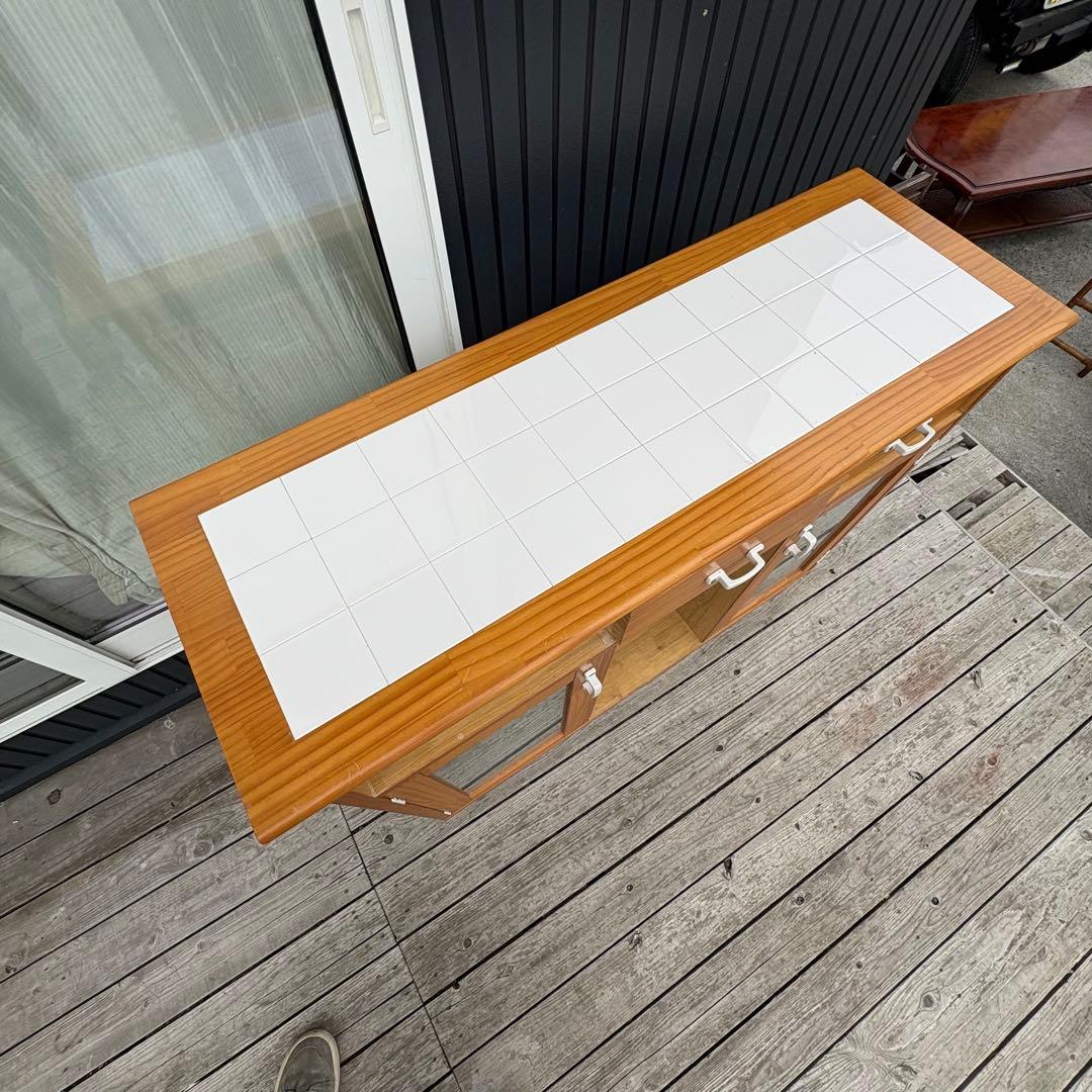 北欧レトロ 脇木工 カウンターテーブル 両面開き タイル天板 収納棚付き 食器棚