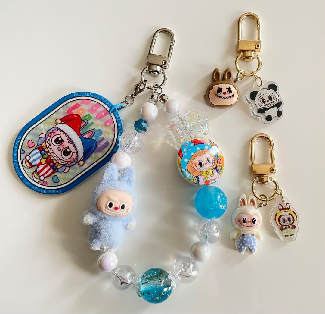 ラブブ ビーズストラップ 2点セット - メルカリ