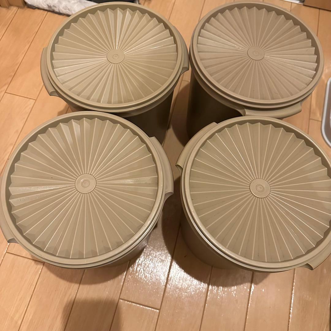 【4個セット】タッパーウェア　Tupperware 密閉容器　保存容器　みそ作り