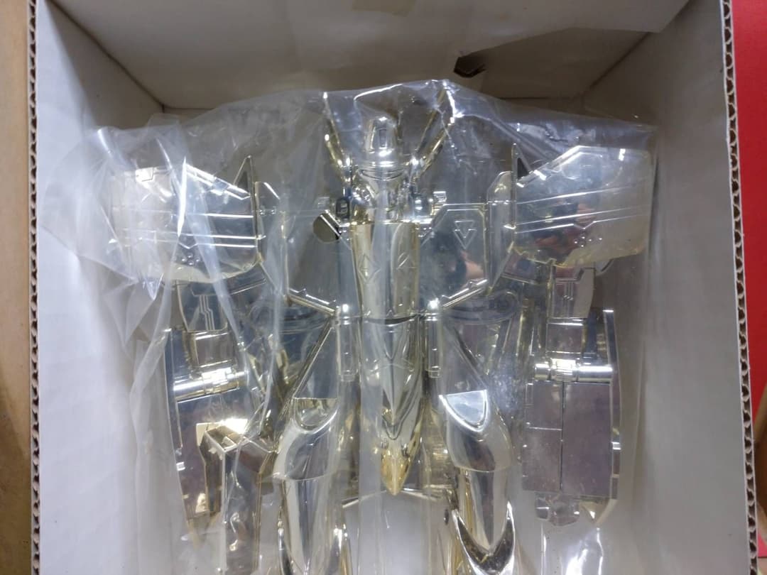 超激レア 希少品! 限定版 DXステルスバルキリーVF-17S メッキ