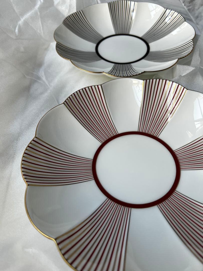 廃盤 入手困難 NIKKO 金沢コレクション 花びら 黒 赤 4枚