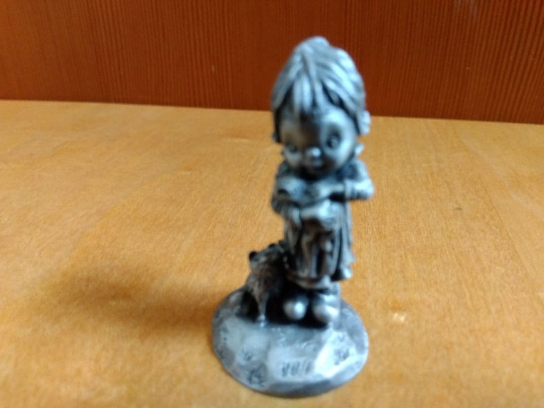 フィギュア（Hallmarkのfine pewter）
