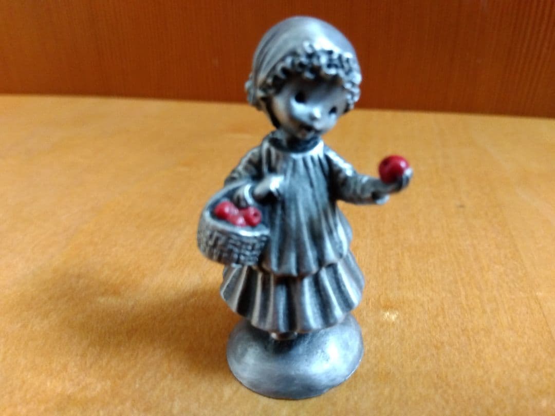 フィギュア（Hallmarkのfine pewter）