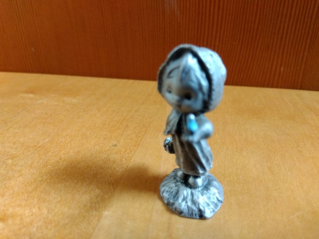 フィギュア（Hallmarkのfine pewter）