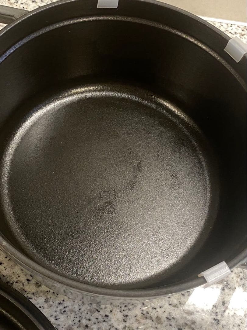 【新品】ストウブ staub ピコ・ココット ラウンド 22cm 鍋 キッチン