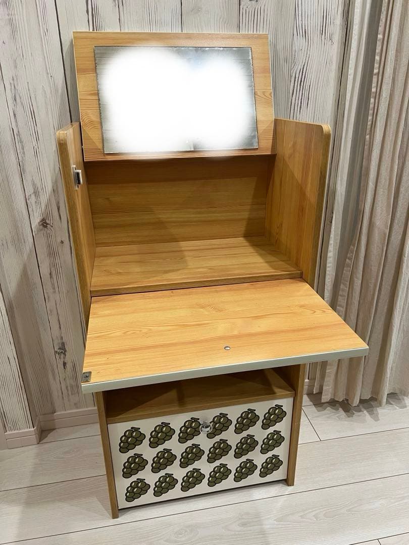 最終お値下げ❌レトロポップ 昭和レトロ お化粧台 ぶどうデザイン 鏡付き