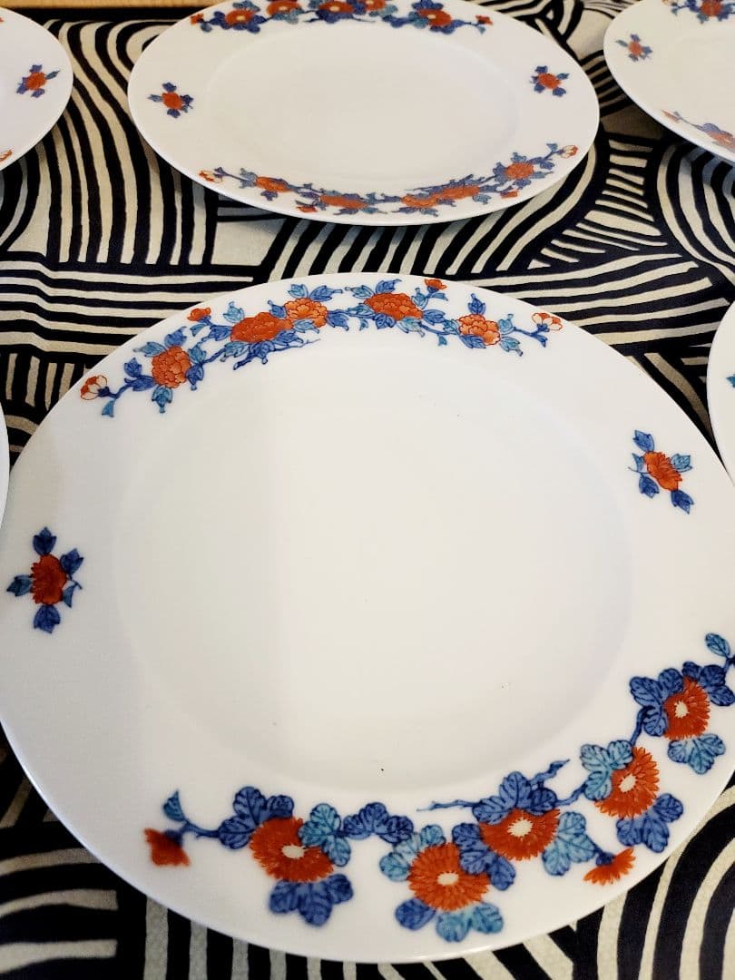 【今右衛門】色鍋島の伝統　銘窯　人間国宝　十三代今右衛門作錦花絵洋皿6枚