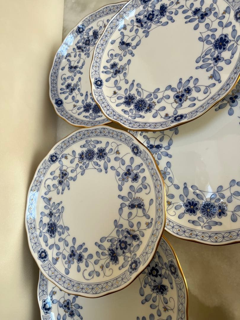 新品未使用　ナルミボーンチャイナ　\"ミラノ\" ケーキ皿5枚セット