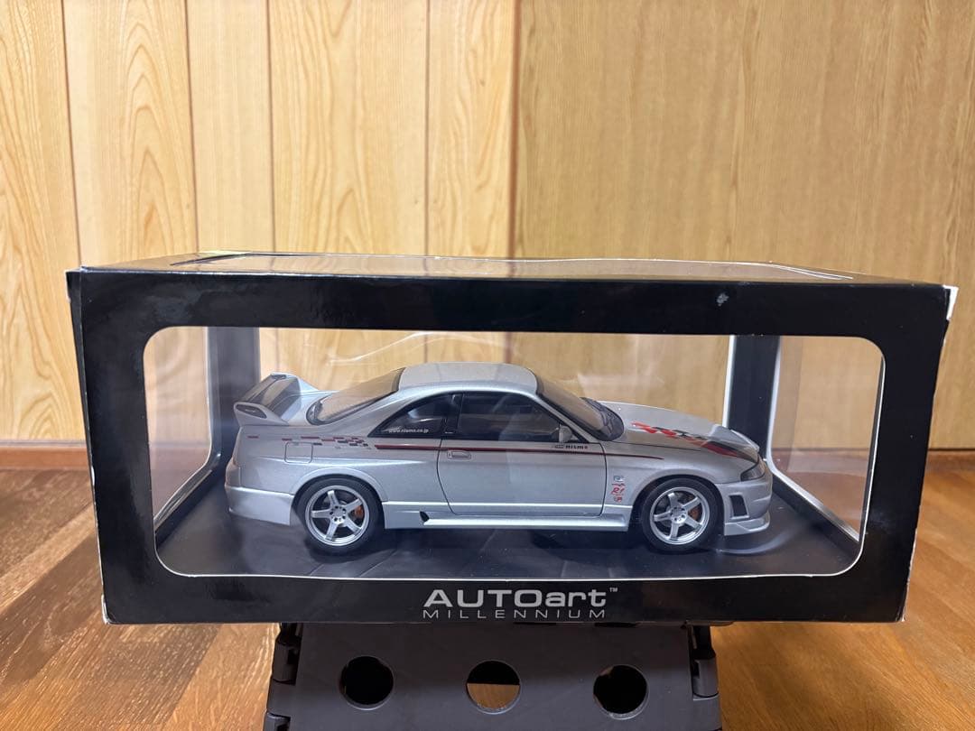 1/18 オートアート ニスモ スカイライン R33 GT-R NISMO