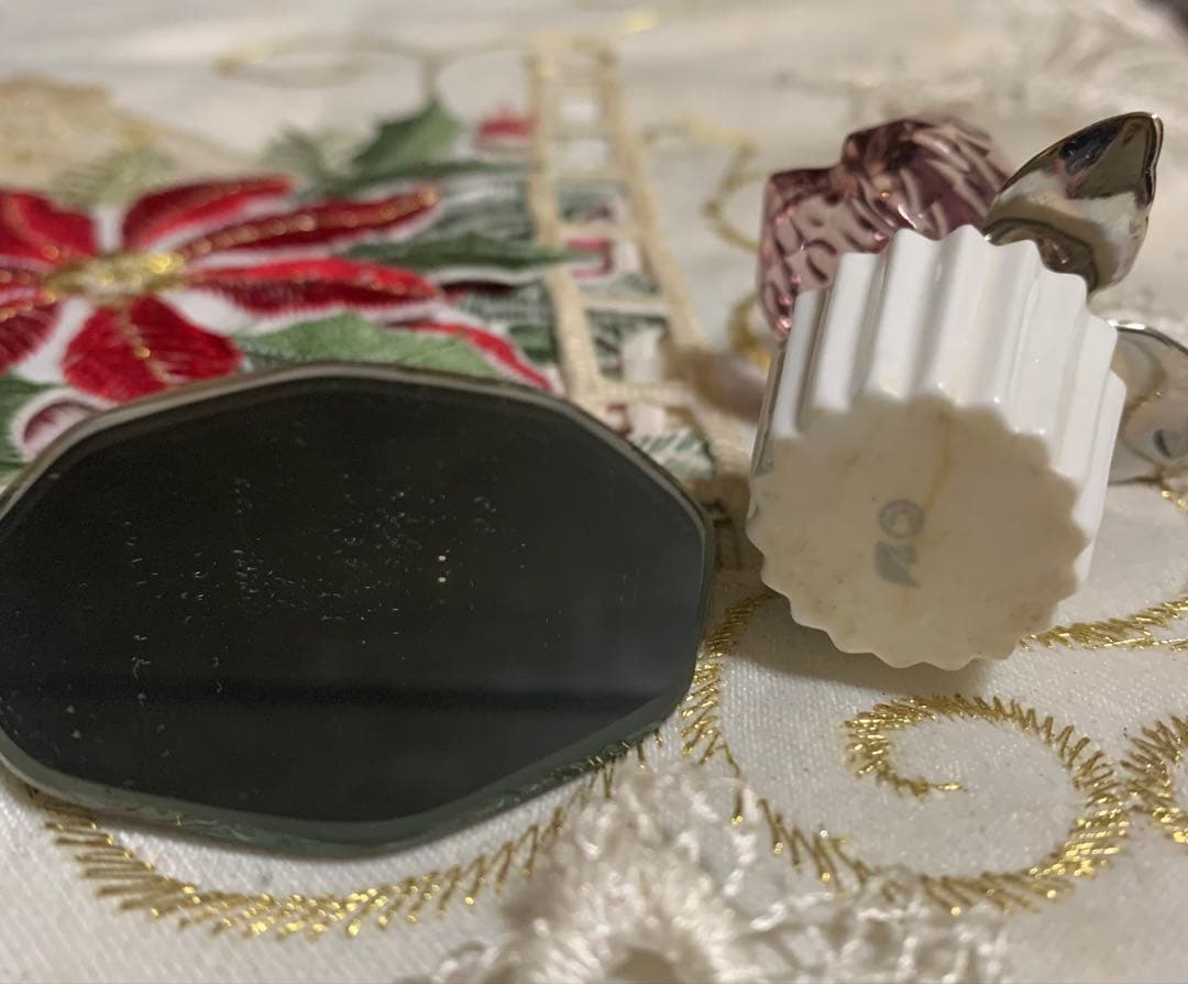 スワロフスキーローズ置き物